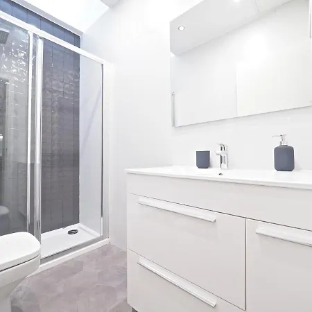 Torrassa Cozy By Olala Homes Apartment